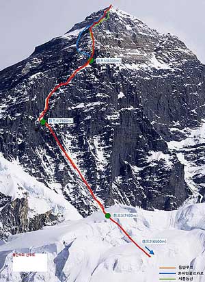 Lewa połać SW ściany Everestu